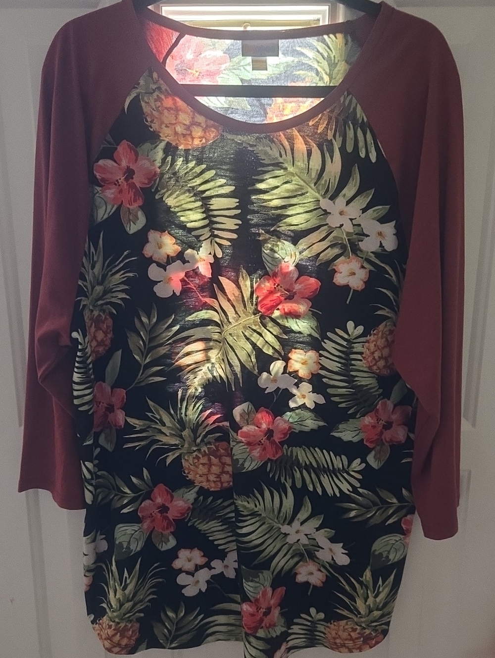 LuLaRoe Black Tropical Floral & Pineapple "Randy" Top with Rust ¾ Length Sleeves